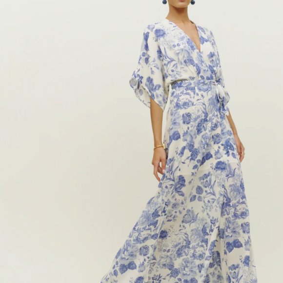 Reformation Dresses & Skirts - REFORMATION WINSLOW DRESS
